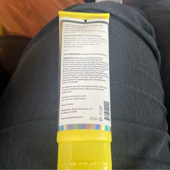 Refreshments Velvety Body Cream, Unscented 235ml.  New Sealed! - Picture 2 of 2